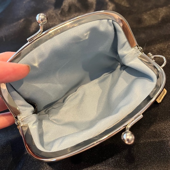 EUC Coach gold coin pouch - Picture 4 of 5